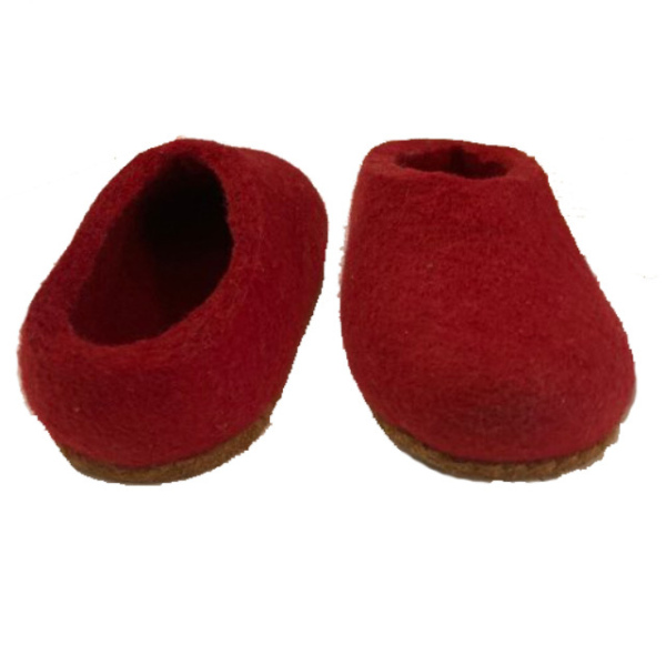 Felt slippers 